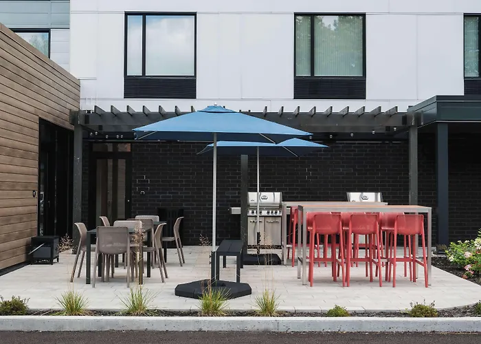 Home2 Suites By HiltonHotel Quebec